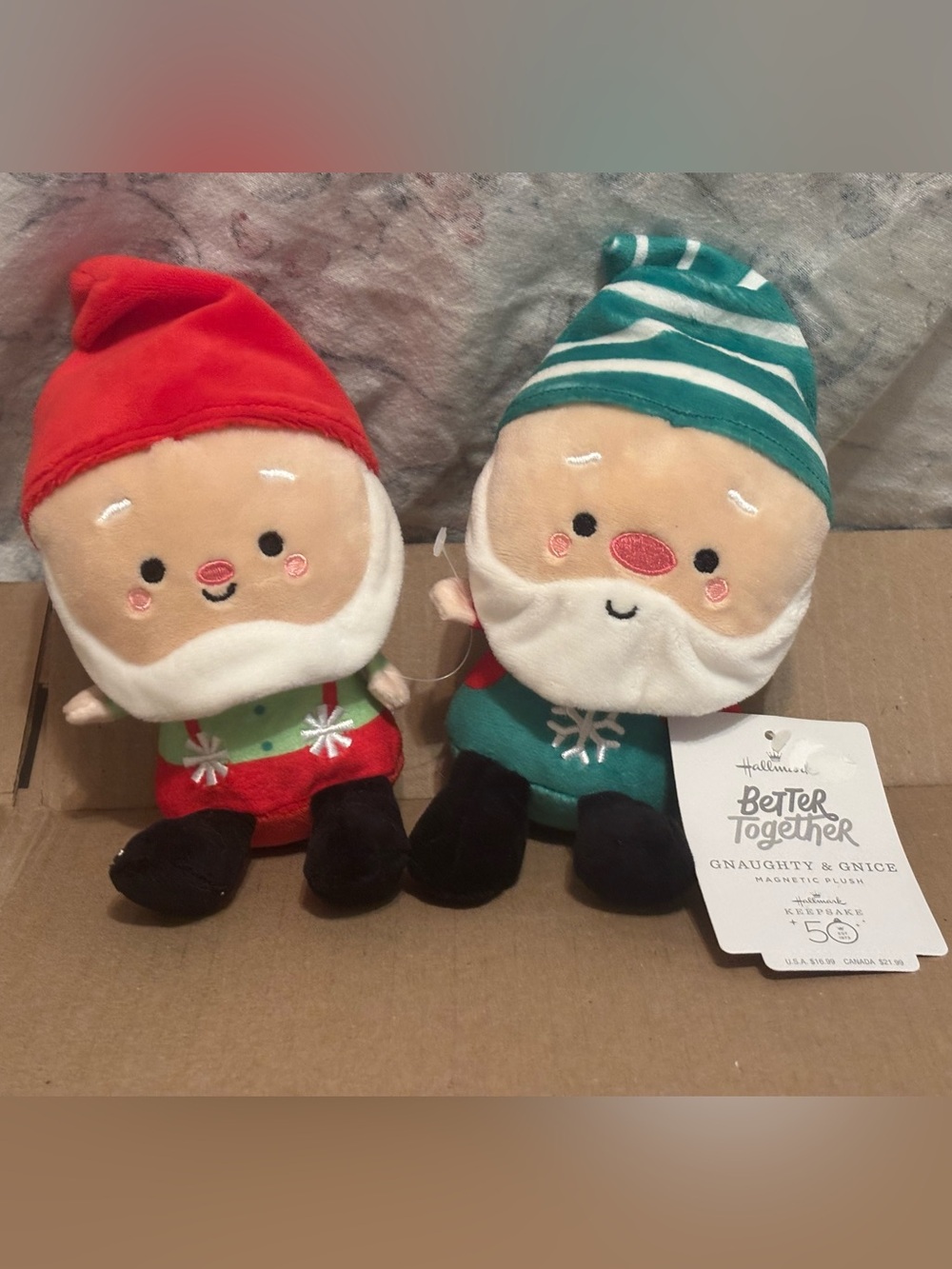Hallmark Magnetic Plush Gnaughty & Gnice Holiday Gnome Pair in Teal and Red NWT!